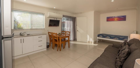 Bilinga Beach Motel - Accommodation in Bendigo 37