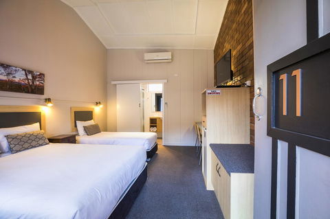 Downs Motel - Accommodation in Bendigo 2