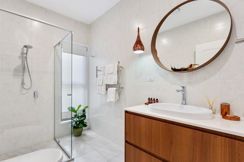 Bower 63 - Accommodation in Bendigo 13