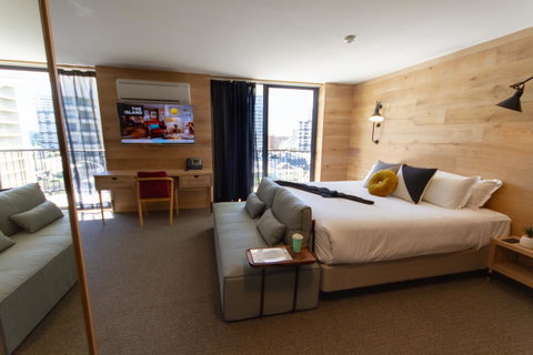 The Island Gold Coast - Accommodation in Bendigo 11