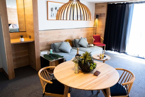 The Island Gold Coast - Accommodation in Bendigo 14