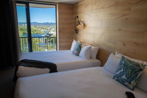 The Island Gold Coast - Accommodation in Bendigo 24