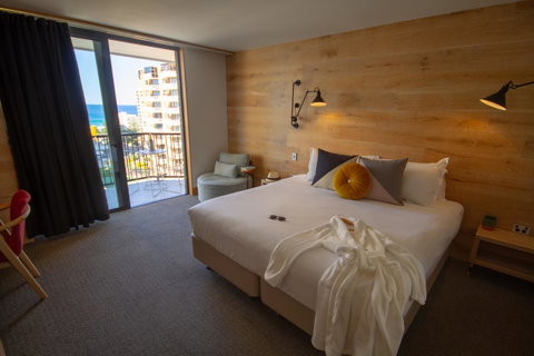 The Island Gold Coast - Accommodation in Bendigo 20