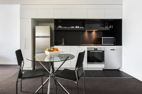 Code Apartments - Accommodation in Bendigo 3