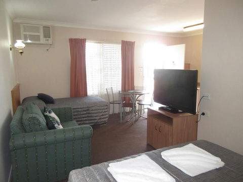 Riviera On Ruthven - Accommodation in Bendigo 4