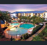 Superior Apartment in a Unique Resort - Accommodation in Bendigo