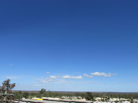 Monterey Apartments Moranbah - Accommodation in Bendigo 1