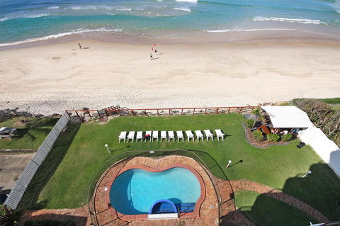 Spindrift On The Beach - Absolute Beachfront - Accommodation in Bendigo 9