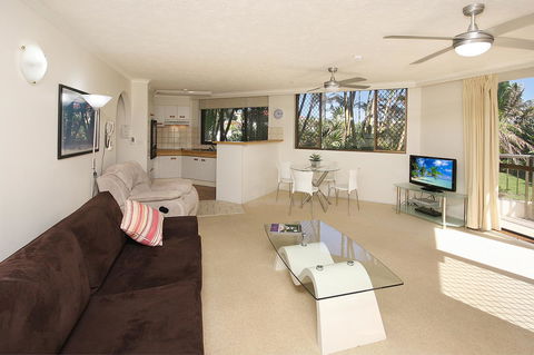 Spindrift On The Beach - Absolute Beachfront - Accommodation in Bendigo 19