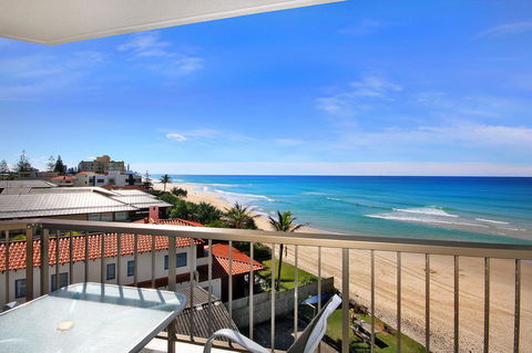 Spindrift On The Beach - Absolute Beachfront - Accommodation in Bendigo 15
