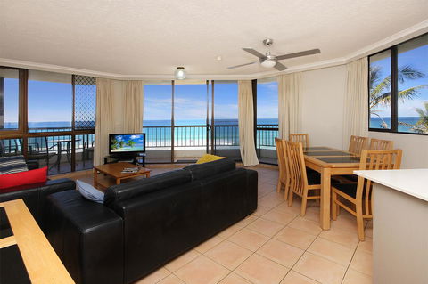 Spindrift On The Beach - Absolute Beachfront - Accommodation in Bendigo 7