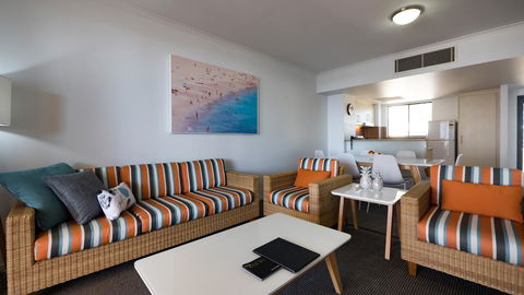 Swell Resort Burleigh Heads - Accommodation in Bendigo 9