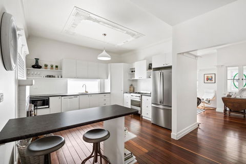The Lighthouse - Accommodation in Bendigo 11