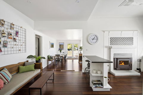 The Lighthouse - Accommodation in Bendigo 7