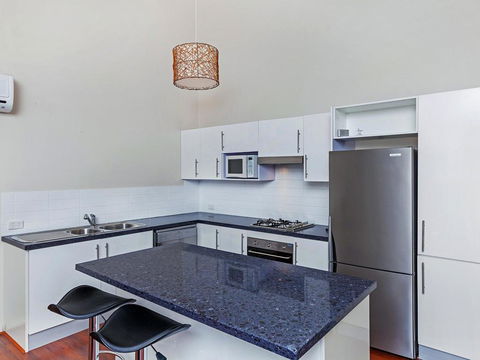 Watermark #25 - 25/4 Karla Avenue, Terrigal - Accommodation in Bendigo 1