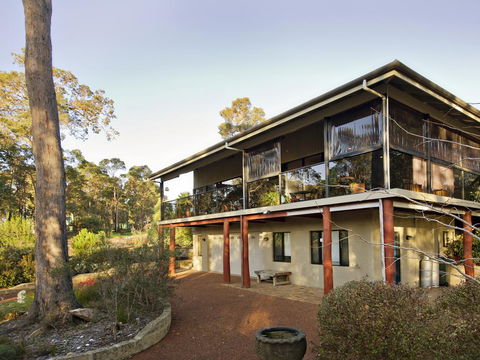 Waters Edge Margaret River Est 2010 - Accommodation in Bendigo 0