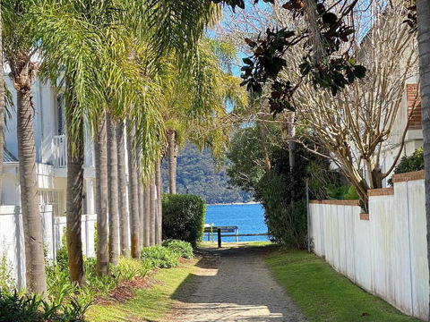 Waterside Retreat At Iluka Resort Apartments - Accommodation in Bendigo 0