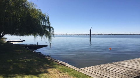 Waterview- Stoneleigh At Yarra - Accommodation in Bendigo 1