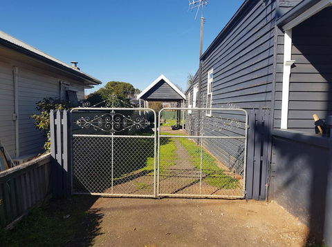 Welcome Stranger Cottage - Accommodation in Bendigo 2