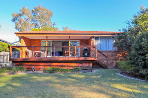 Wemberley Lakehouse - Accommodation in Bendigo 2