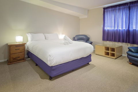Wendaleigh 8 - Central Unit - Accommodation in Bendigo 1