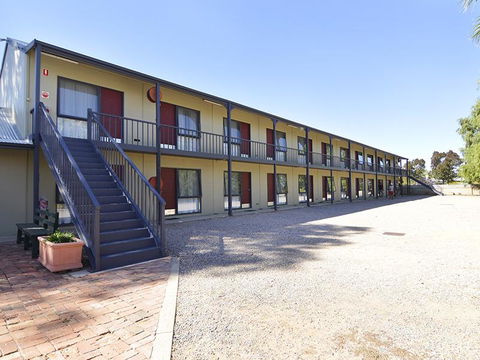 Wentworth Central Motor Inn - Accommodation in Bendigo 2