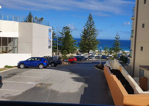 West Beach Lagoon 210 - Amazing Views - Accommodation in Bendigo 2