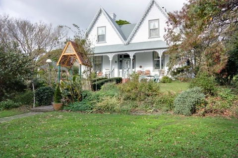 Westella Colonial B&B Accommodation - Accommodation in Bendigo 0