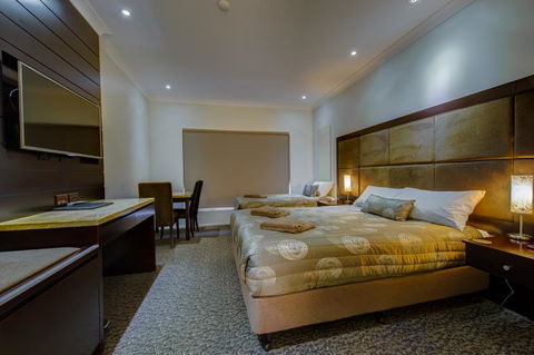 Western Downs Motor Inn - Accommodation in Bendigo 1