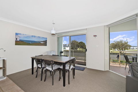 Westport Palms 14 Buller Street - Accommodation in Bendigo 3