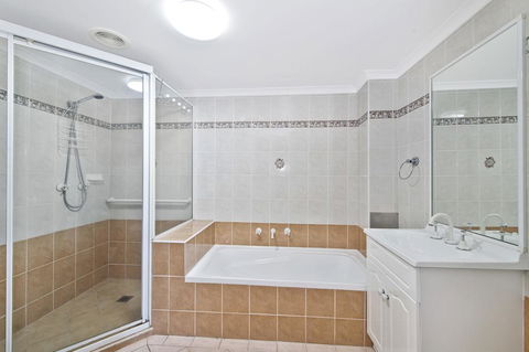 Westport Palms 14 Buller Street - Accommodation in Bendigo 2