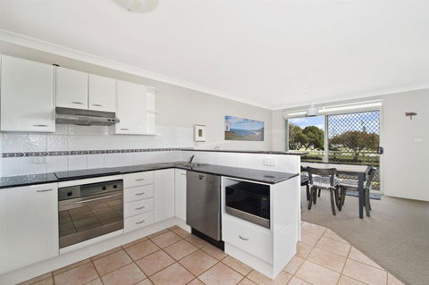 Westport Palms 14 Buller Street - Accommodation in Bendigo 1