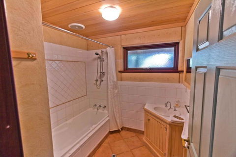 Westwood Cottage - Accommodation in Bendigo 3