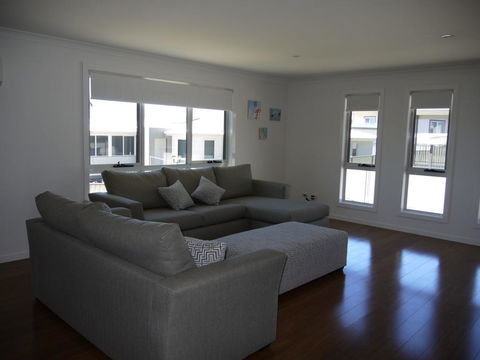 Westwood Villas - Bridport - Accommodation in Bendigo 3