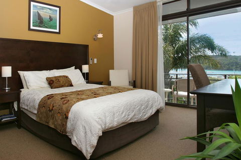 Whale Inn & Restaurant - Accommodation in Bendigo 1