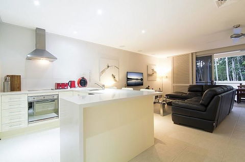 Whispering Palms - Accommodation in Bendigo 2