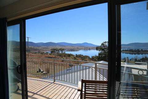 Whistler 4 - Accommodation in Bendigo 0