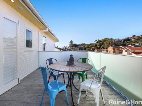 White Beach - 42 Ash Street - Accommodation in Bendigo 2