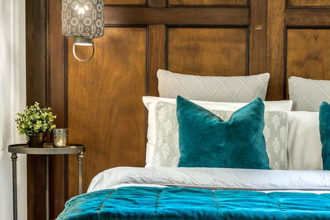 White Gates - Accommodation in Bendigo 1