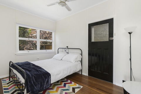 Whitecaps, 26 East Street - Accommodation in Bendigo 2