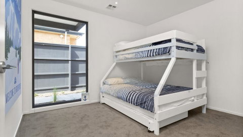 WHITEHAVEN - MORNINGTON - Accommodation in Bendigo 3