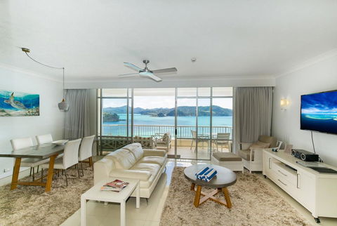 Whitsunday Apartment 1306 - Accommodation in Bendigo 3