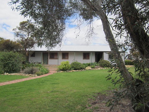 Willalooka Tavern - Accommodation in Bendigo 1