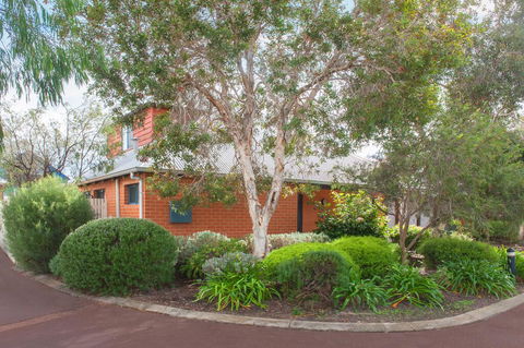 Wills - Accommodation in Bendigo 0