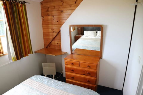Wind Song Mountain Retreat - Accommodation in Bendigo 1