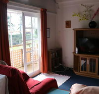 Wind Song Mountain Retreat - Accommodation in Bendigo