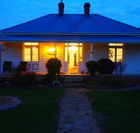 Windsor Cottage - Accommodation in Bendigo