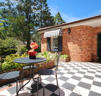 Winston Cottage at Three Sisters - Accommodation in Bendigo