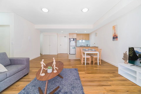 Wolli Creek Airport Serviced 2 Bedroom Apartment - Accommodation in Bendigo 0