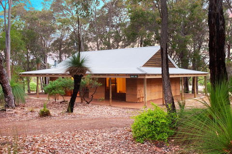 Woodstone Grass Tree Cottage - Accommodation in Bendigo 0